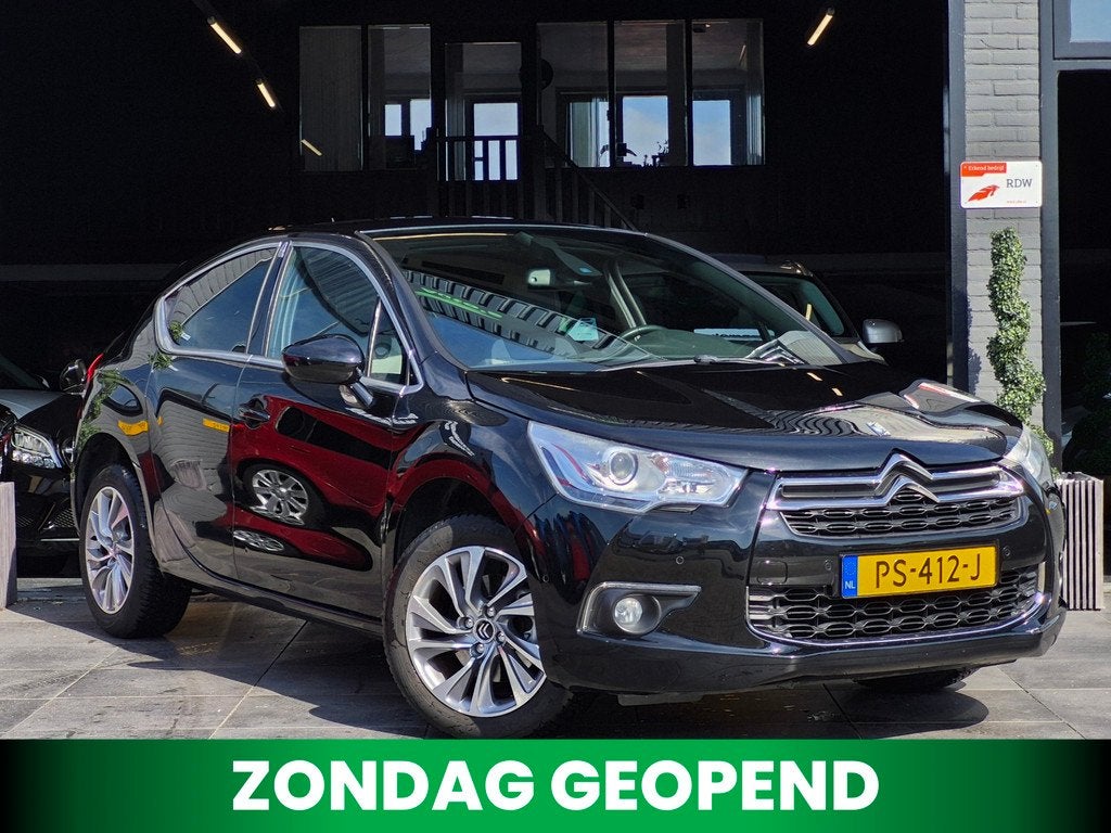 Citroen DS4 1.6 THP So Chic|AUT|Massage|PDC|Cruise|Stoelvw, Auto's, Citroën, Euro 5, Gebruikt, Leder en Stof, 1000 kg