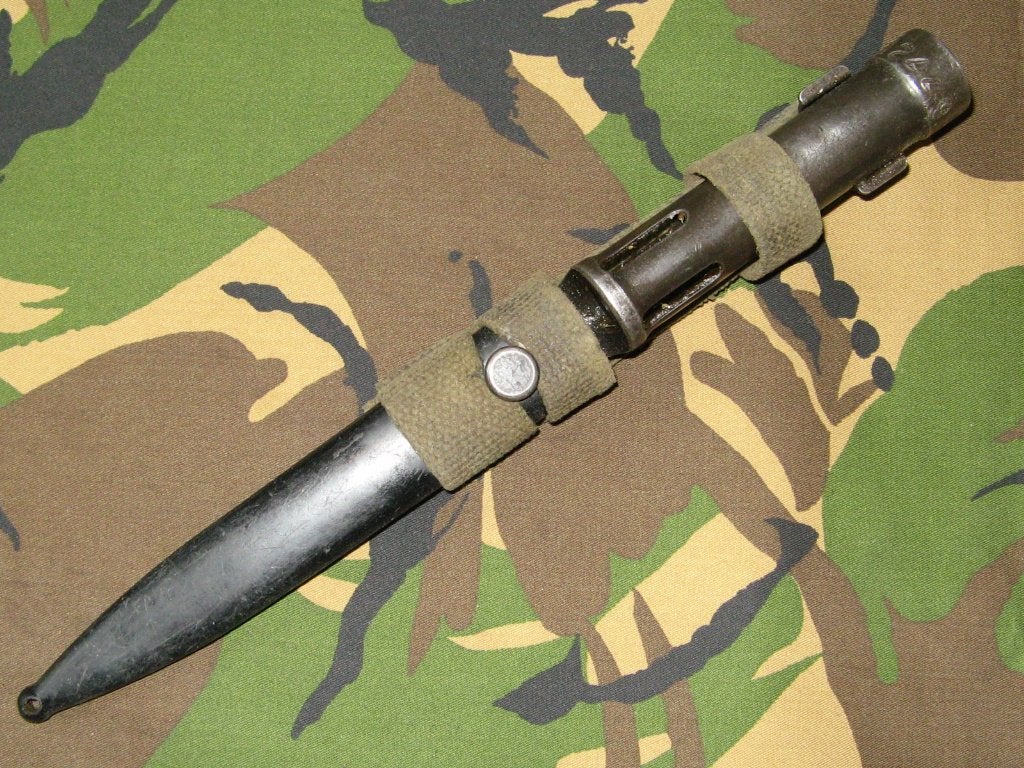 Bajonet FAL Griekenland - Leger Army Combat, Ophalen of Verzenden, Landmacht, Overige gebieden, Mes of Dolk