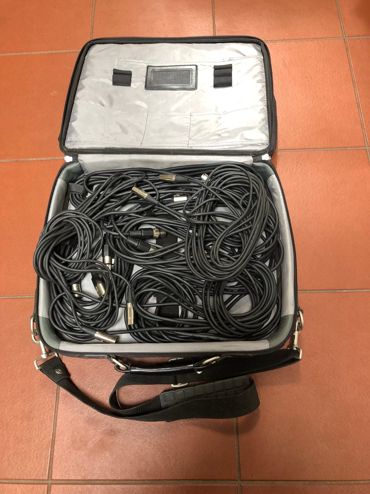 Set Microfoonkabels, Muziek en Instrumenten, Microfoons, Ophalen of Verzenden, Zo goed als nieuw