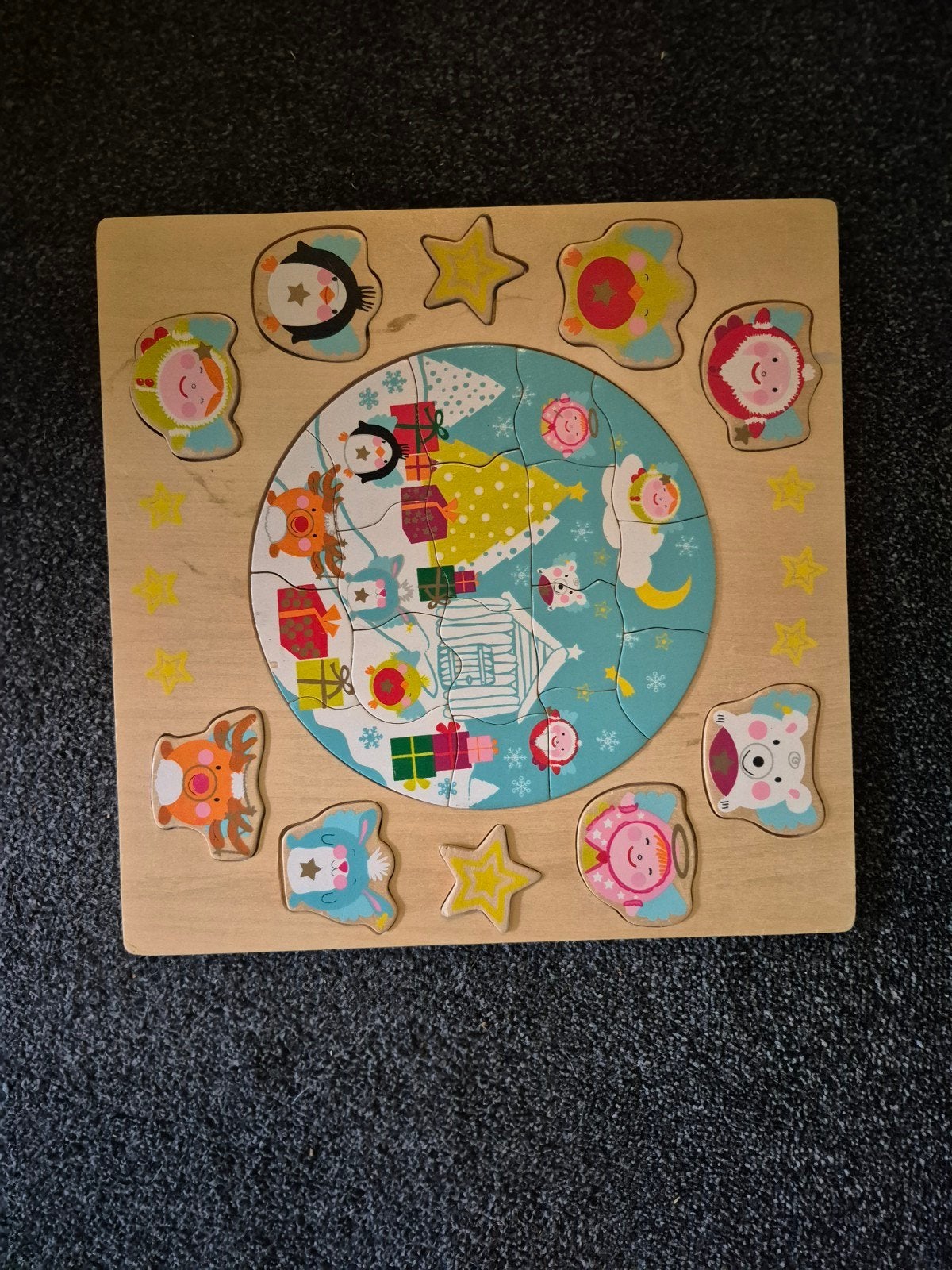 Houten kerstpuzzel voor kinderen, Ophalen, 2 tot 4 jaar, Gebruikt, 10 tot 50 stukjes