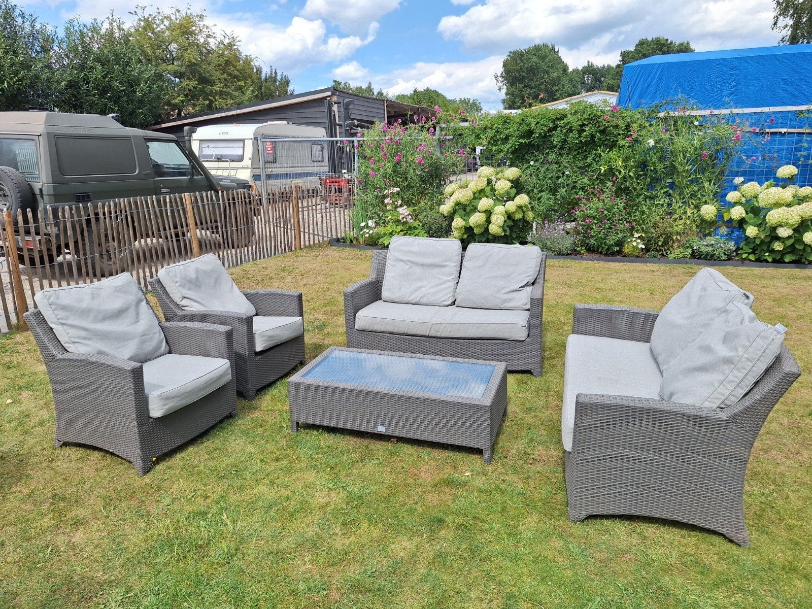 complete loungeset, Tuin en Terras, Tuinsets en Loungesets, Gebruikt, Loungeset, Wicker, 6 zitplaatsen, Bank, Bijzettafel, Stoel