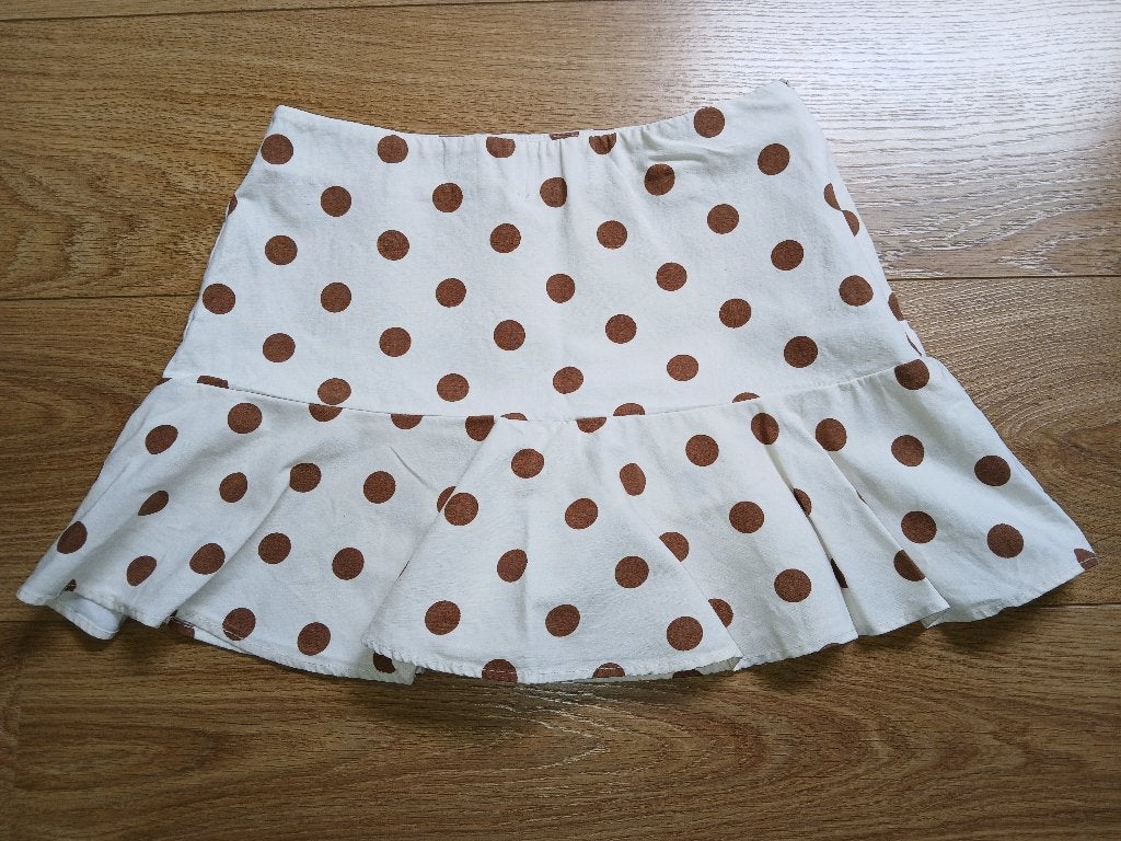 Broekrokje, Kleding | Dames, Rokken, Zo goed als nieuw, Maat 34 (XS) of kleiner, Beige, Boven de knie, Ophalen of Verzenden