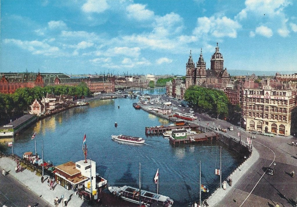 Kr1435 gelopen ansichtkaart prins hendrikkade amsterdam, Ophalen of Verzenden, 1980 tot heden, Gelopen, Noord-Holland
