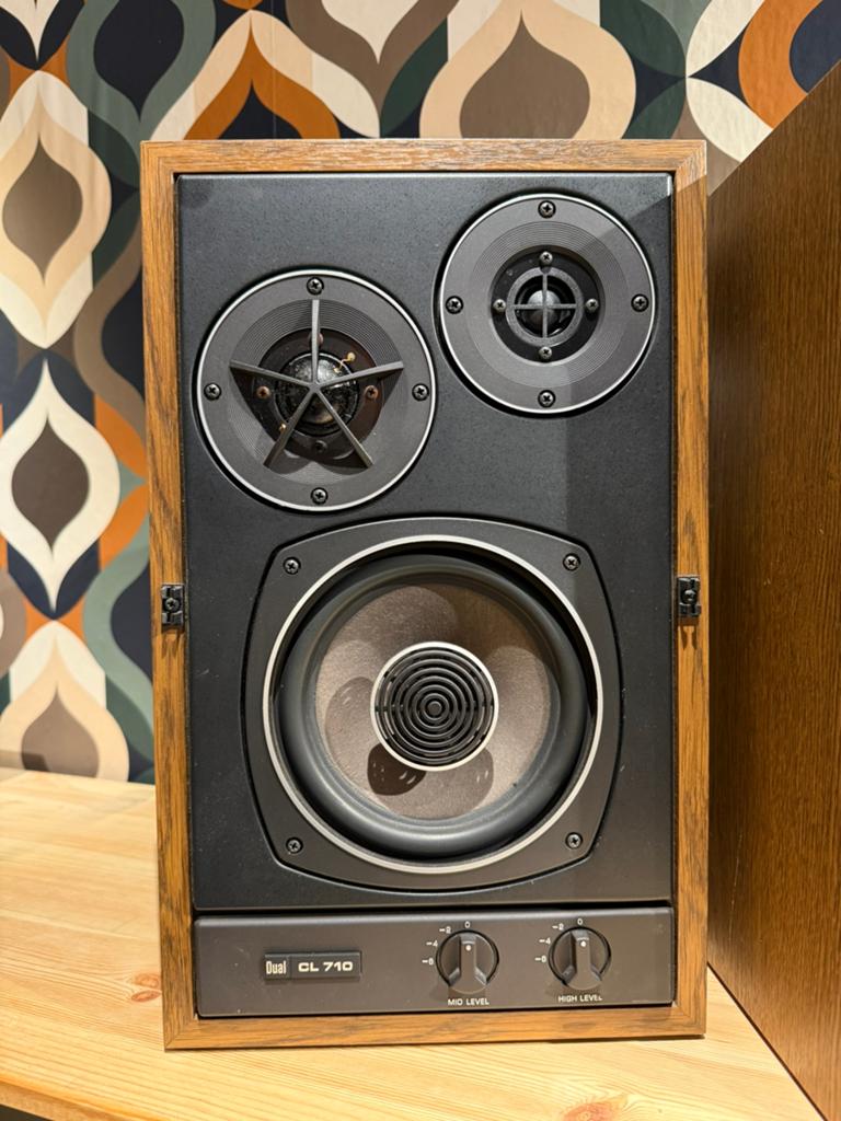 Dual CL 710, zeer mooi, van 149,- voor 119,-!!, Contact@vibtageaudiobreda.nl, Zo goed als nieuw, Front, Rear of Stereo speakers