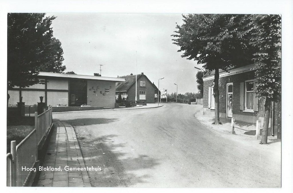 Ansichtkaart HOOG BLOKLAND  Gemeentehuis, Verzenden, Gelopen, Zuid-Holland