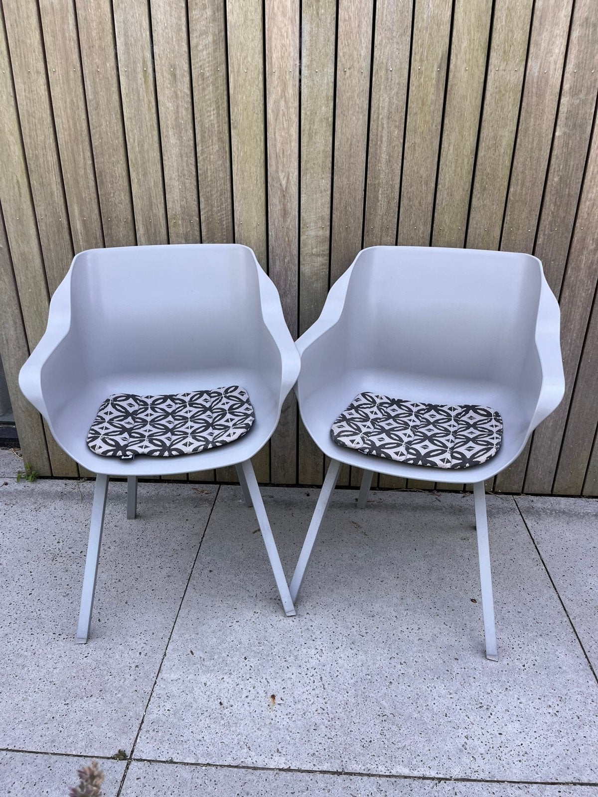 2 Hartman Sophie tuinstoelen grijs, Tuin en Terras, Tuinstoelen, Zo goed als nieuw, Kunststof, Ophalen