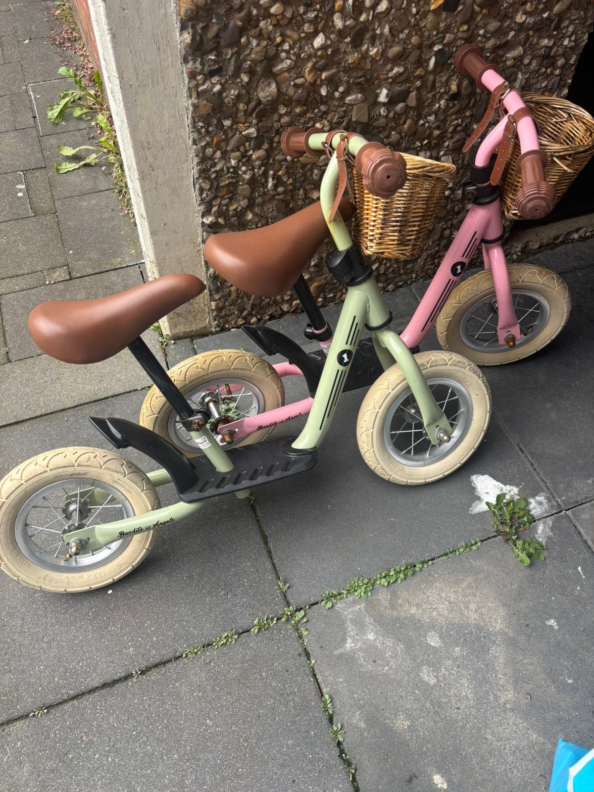 Bandits & Angels loopfiets met mandje, Ophalen, Zo goed als nieuw, Minder dan 16 inch