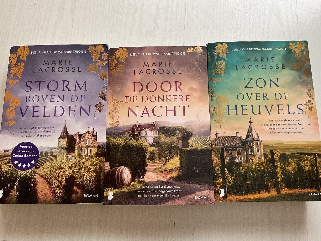 3 boeken marie lacrosse, Boeken, Romans, Ophalen, Zo goed als nieuw