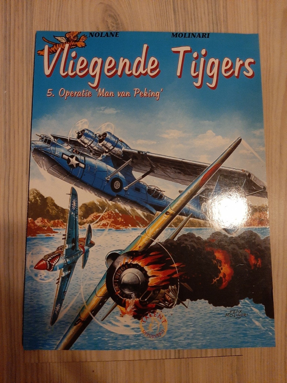 Vliegende Tijgers - 5. Operatie 'Man van Peking', Ophalen of Verzenden