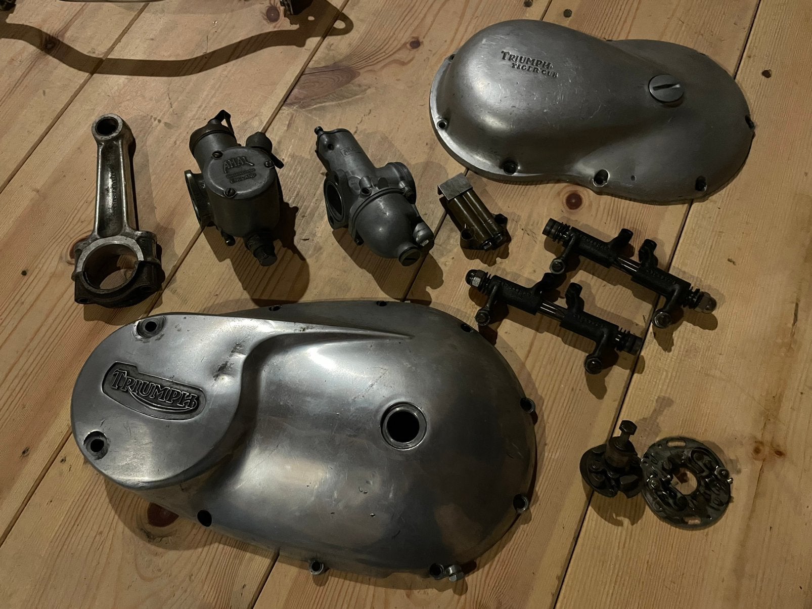 Triumph onderdelen, Motoren, Onderdelen | Oldtimers, Ophalen of Verzenden, Gebruikt