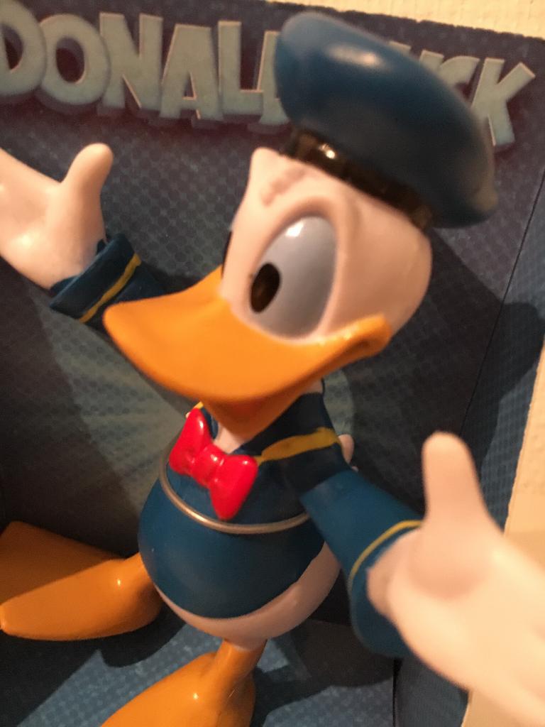 Beweegbare Donald Duck figuur van rubber Walt Disney, Verzamelen, Disney, Ophalen of Verzenden, Donald Duck, Nieuw, Beeldje of Figuurtje