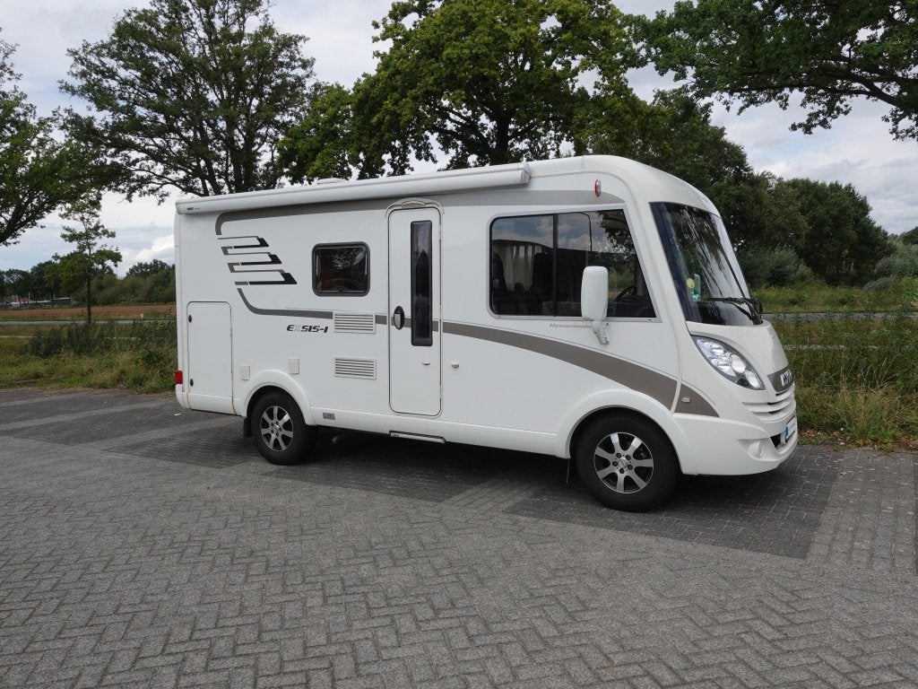 Hymer Exsis 414 met een lengte onder 6 mtr en toch 4 slaapp., Integraal, Ringverwarming, Fiat, Luifel
