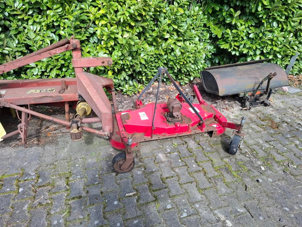 Cultivator pz maaier hefmast frees bloter, Zakelijke goederen, Agrarisch | Werktuigen, Ophalen of Verzenden, Grondbewerking
