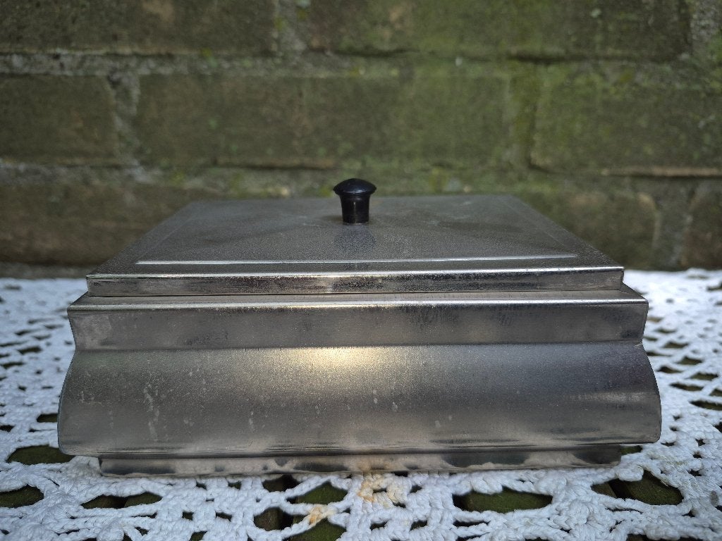 vintage doosje/sigarettendoosje, Vintage, Gebruikt, Ophalen of Verzenden, Metaal