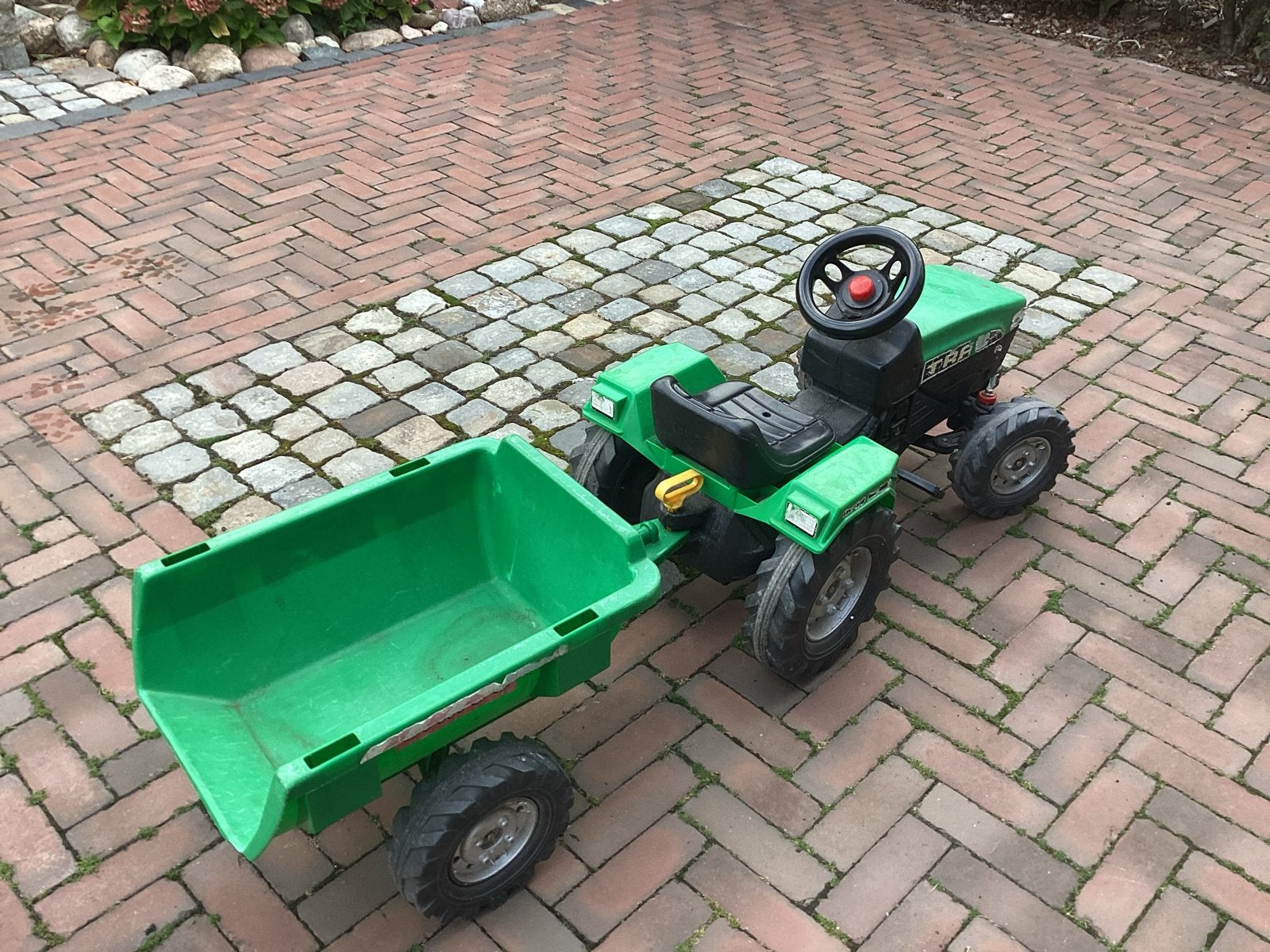 Groene Traptractor met Aanhanger - Gebruikt, Ophalen of Verzenden, Gebruikt, Trapvoertuig