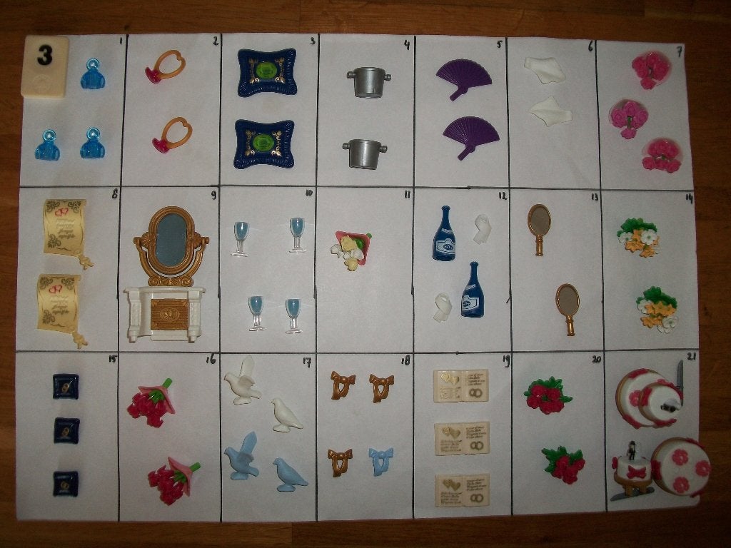 Foto 3 van bruidspaar / bruidsparen / bruiloft / koets / smoking