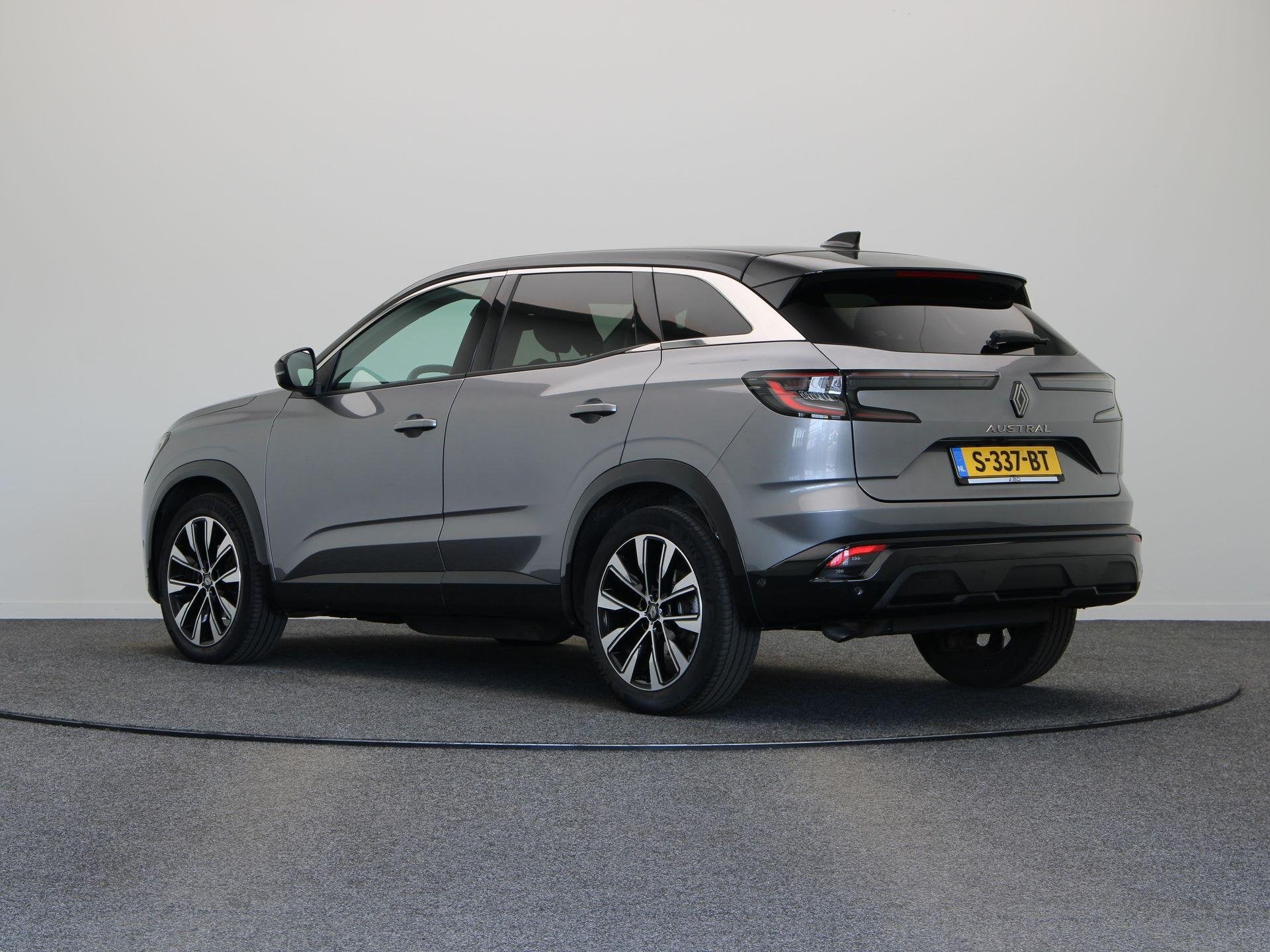 Renault Austral Mild hybrid advanced 130pk techno | Achterui, Auto's, Voorwielaandrijving, 745 kg, Gebruikt, Euro 6