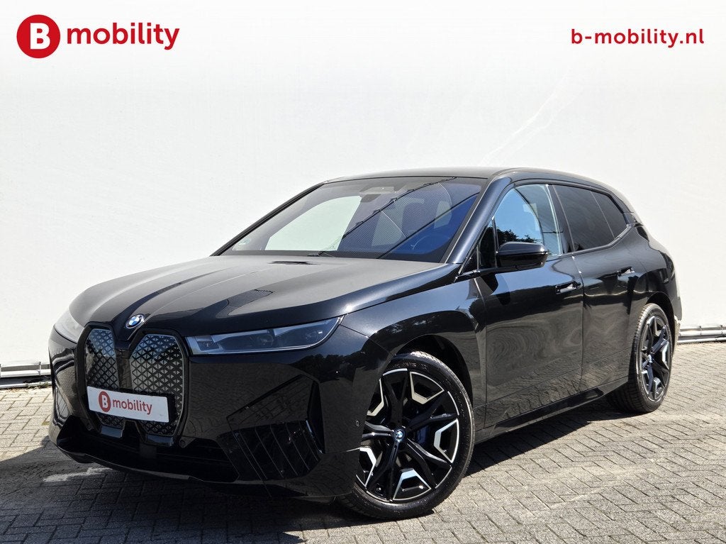 BMW iX xDrive50 High Executive M-Sport SOH 97% Panoramadak L, Auto's, Automaat, Gebruikt, 523 pk, 591 km