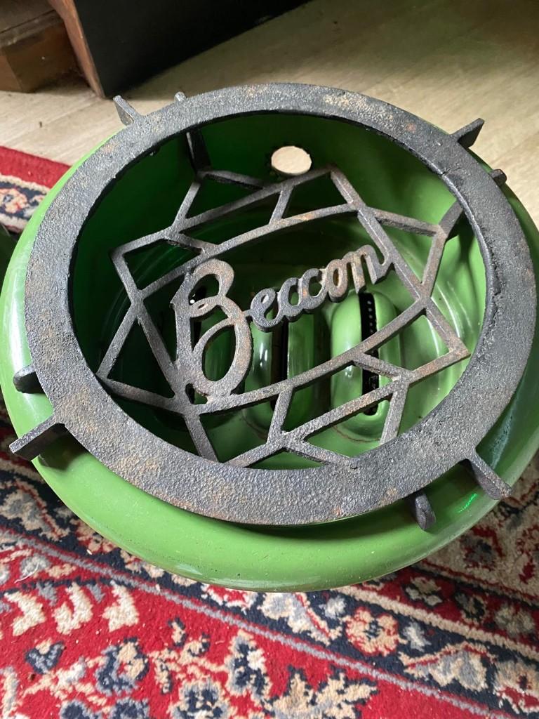 Beccon 3 pits petroliumstel, Antiek en Kunst, Ophalen