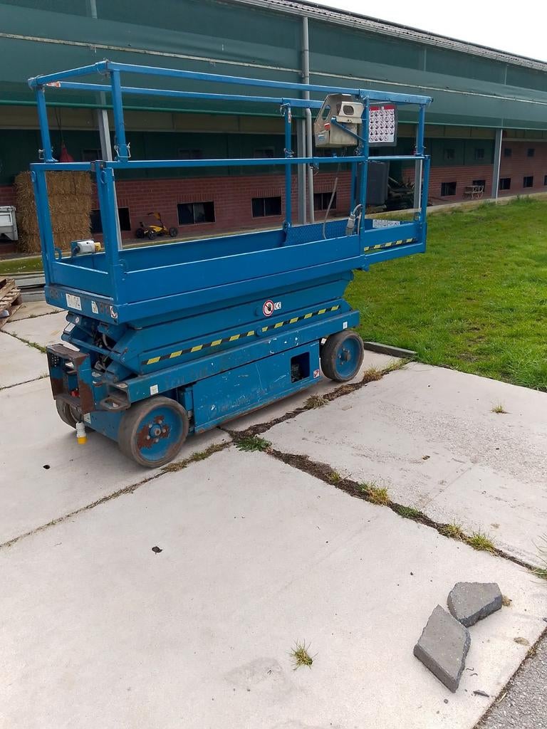 Skyjack hoogwerker schaarlift te koop/te huur, Ophalen of Verzenden