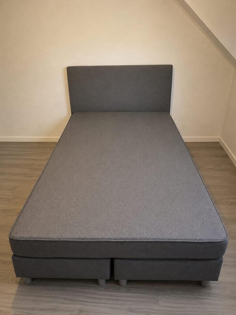 Boxspring/bed 120x200 cm donkergrijs (2 setjes), Ophalen, Gebruikt, Twijfelaar, 120 cm