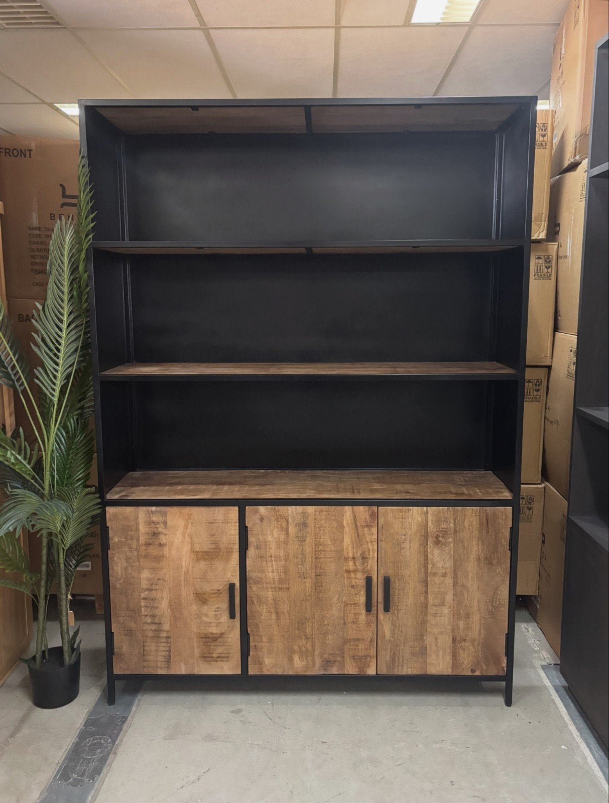 Kabinetkast Sturdy Mangohout, 140 cm van Livingfurn, Ophalen, ., Nieuw, Livingfurn