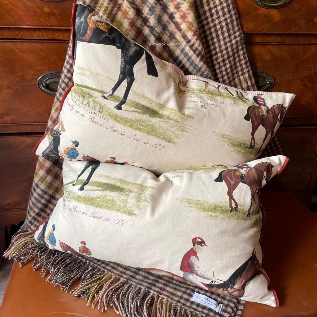Handgemaakte woonkussen set English Derby/Ascot, Westdijk 41 3241 GT Middelharnis, Overige kleuren, Info@lijstjevanbrocante.nl