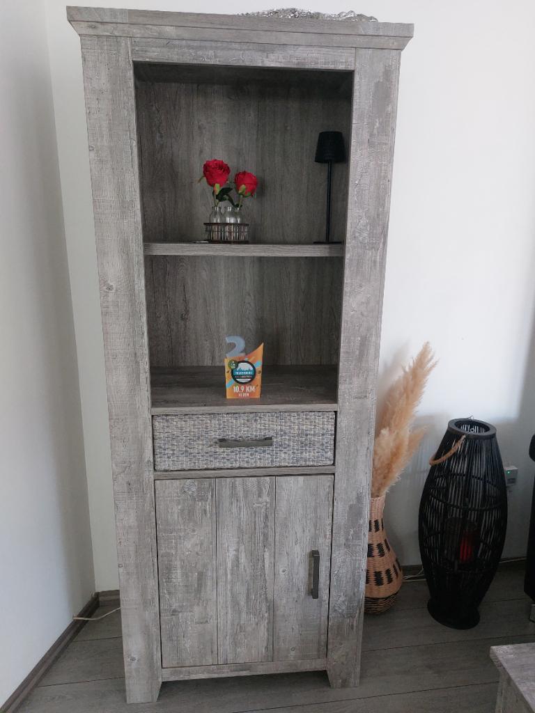 Tka Kast, Huis en Inrichting, Ophalen, Zo goed als nieuw