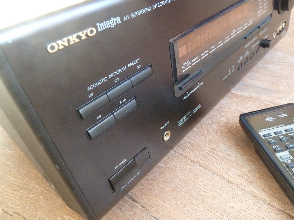 Zelden Aangeboden ONKYO INTEGRA Versterker A-SV810-PRO, Ophalen of Verzenden, Zo goed als nieuw, 60 tot 120 watt, Onkyo