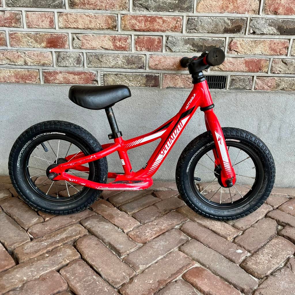 Specialized Hotwalk loopfiets - Rood, Ophalen, Gebruikt, Terugtraprem, Minder dan 16 inch