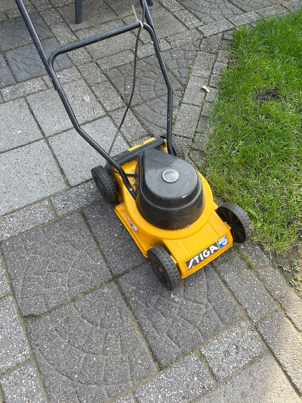 Stiga turbo elektrische grasmaaier -, Ophalen, Cirkelmaaier, Gebruikt, Elektrische grasmaaier
