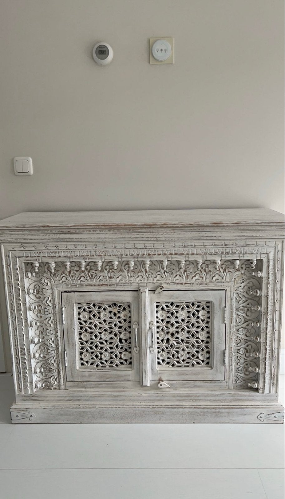 Uniek handgesneden dressoir, Oosters/Indisch, Ophalen