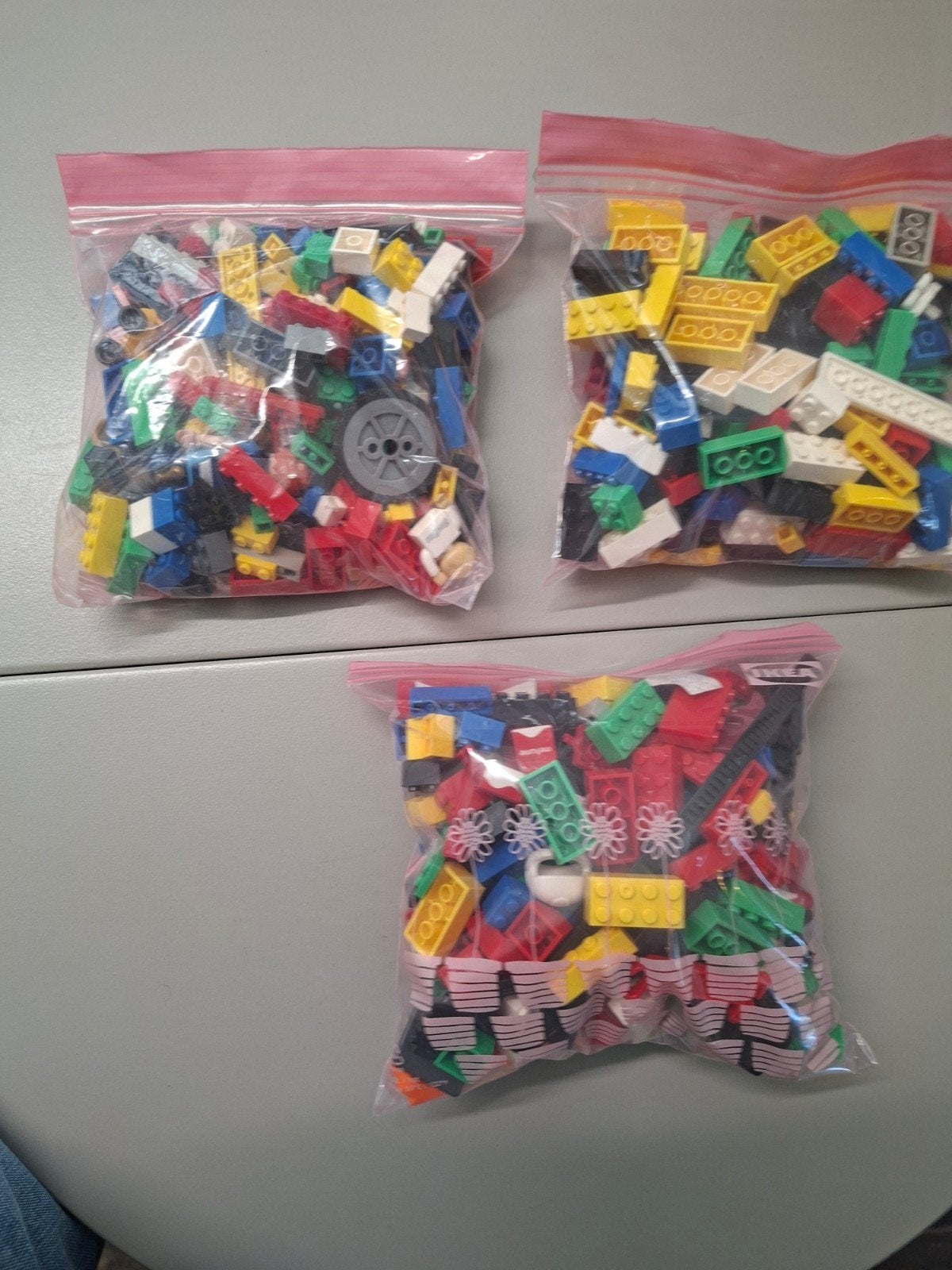 Partij diverse bouwstenen en grondplaten - GEEN lego, Ophalen of Verzenden, Gebruikt