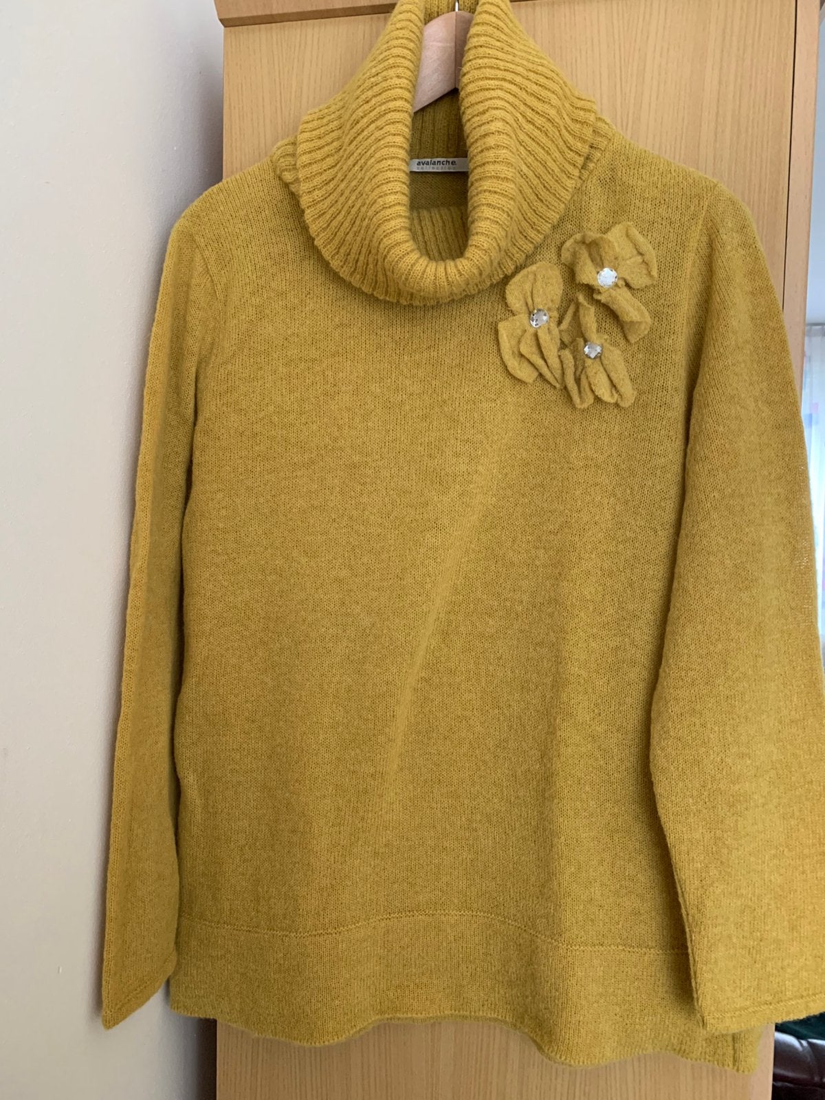 Damestrui wollen coltrui Avalanche Collection xxl geel, Ophalen of Verzenden, Zo goed als nieuw, Maat 46/48 (XL) of groter, Geel