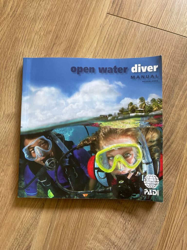 PADI Open Water Diver Manual Nederlands, Ophalen of Verzenden, Zo goed als nieuw, Overige niveaus