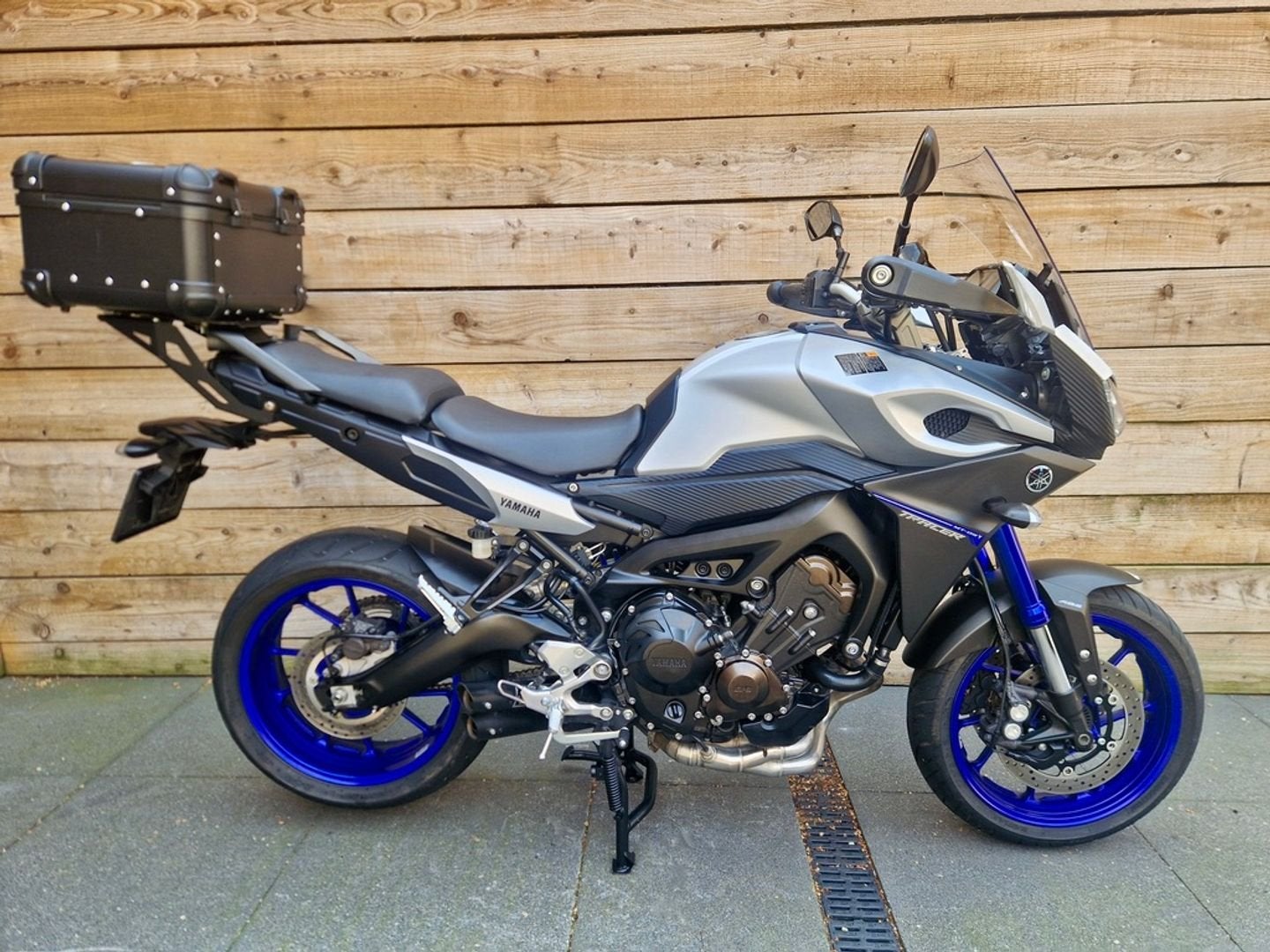 Prachtige Org NLD YAMAHA Tracer 900 ABS uit 2016, Motorrijbewijs A, Bedrijf, Meer dan 35 kW, Toermotor