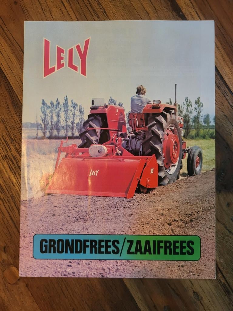 tractor folder LELY grondfrees/zaaifrees, Ophalen of Verzenden, Zo goed als nieuw