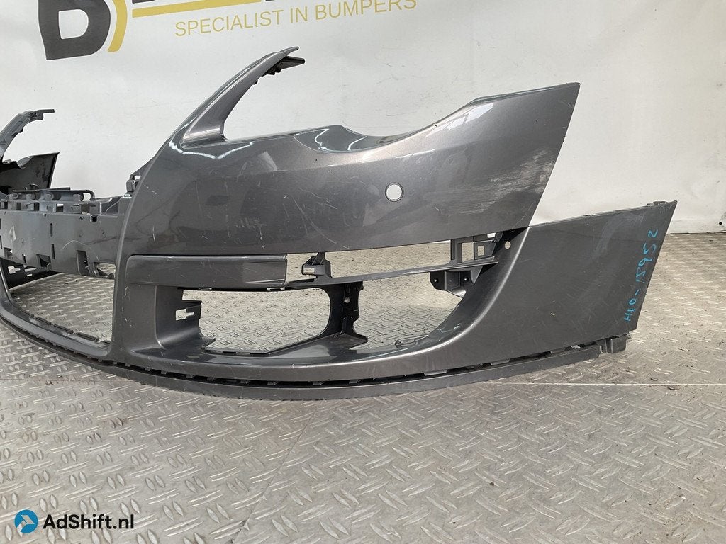 Bumper Volkswagen PASSAT B6 2010 3C0807221C Voorbumper H10-1, Auto-onderdelen, Carrosserie en Plaatwerk, Bumper