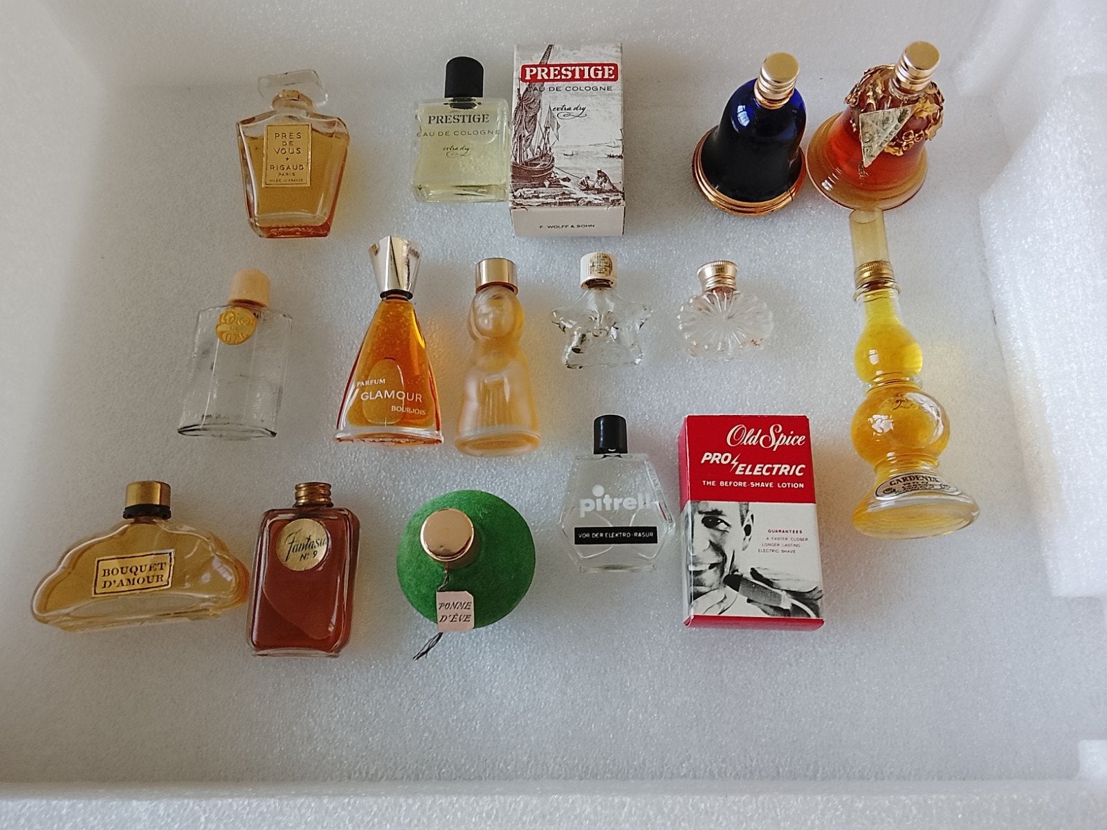 vintage miniatuur parfum flesjes lot, Ophalen of Verzenden, Zo goed als nieuw, Miniatuur