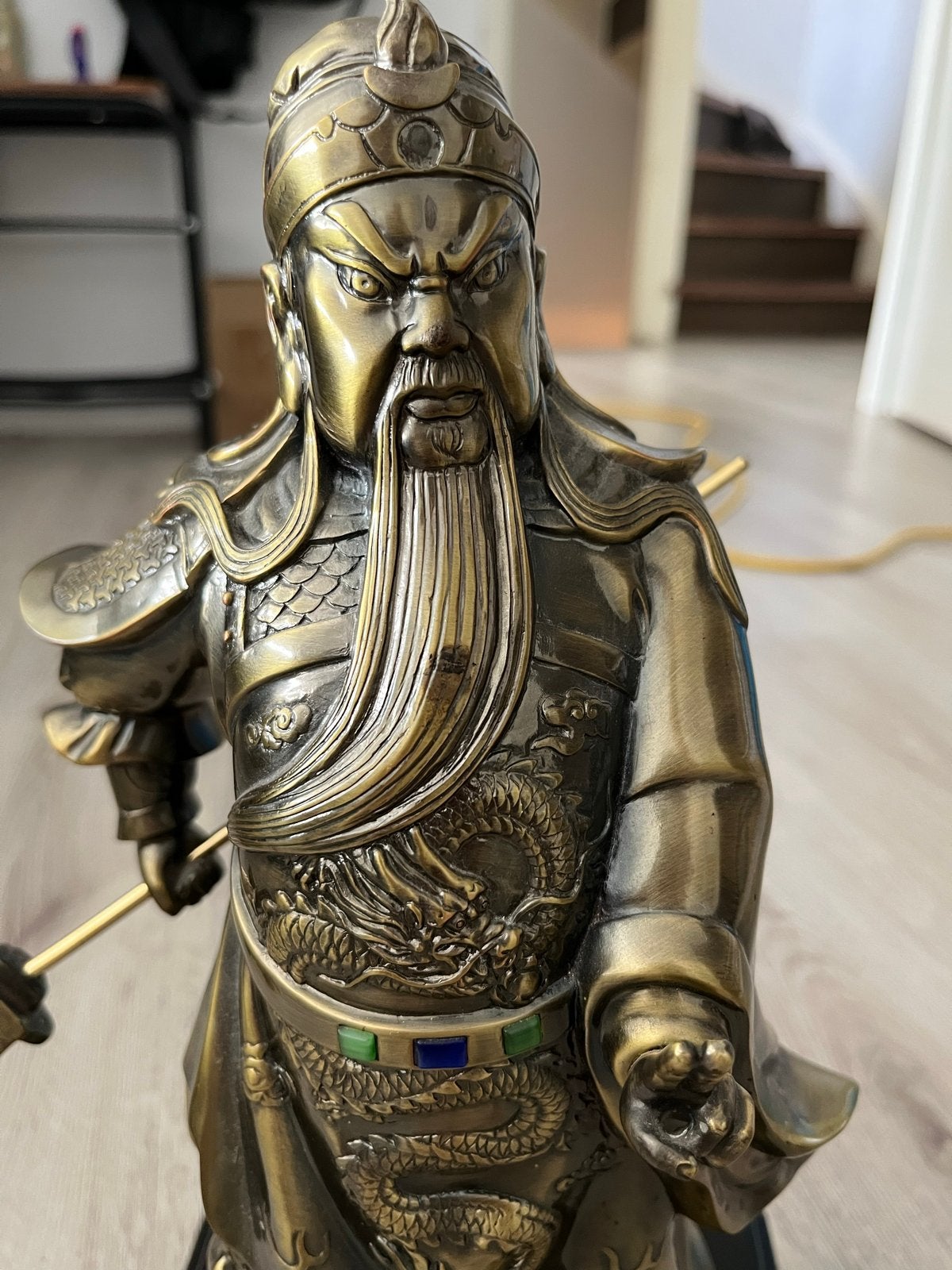Bronzen beeld van Guan Yu op sokkel, Ophalen, Brons, 20 - 50 cm, Op sokkel