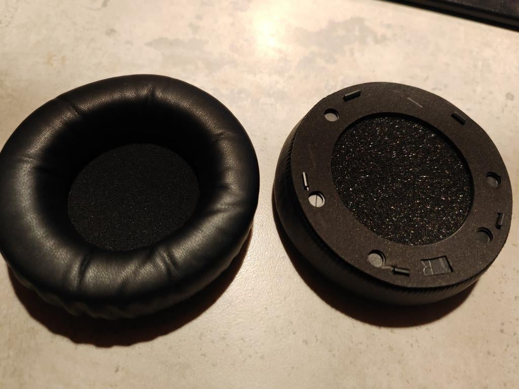 AKG Y-serie oorkussens earpads, Audio, Tv en Foto, Koptelefoons, Nieuw, Over oor (circumaural), Overige merken, Ophalen of Verzenden