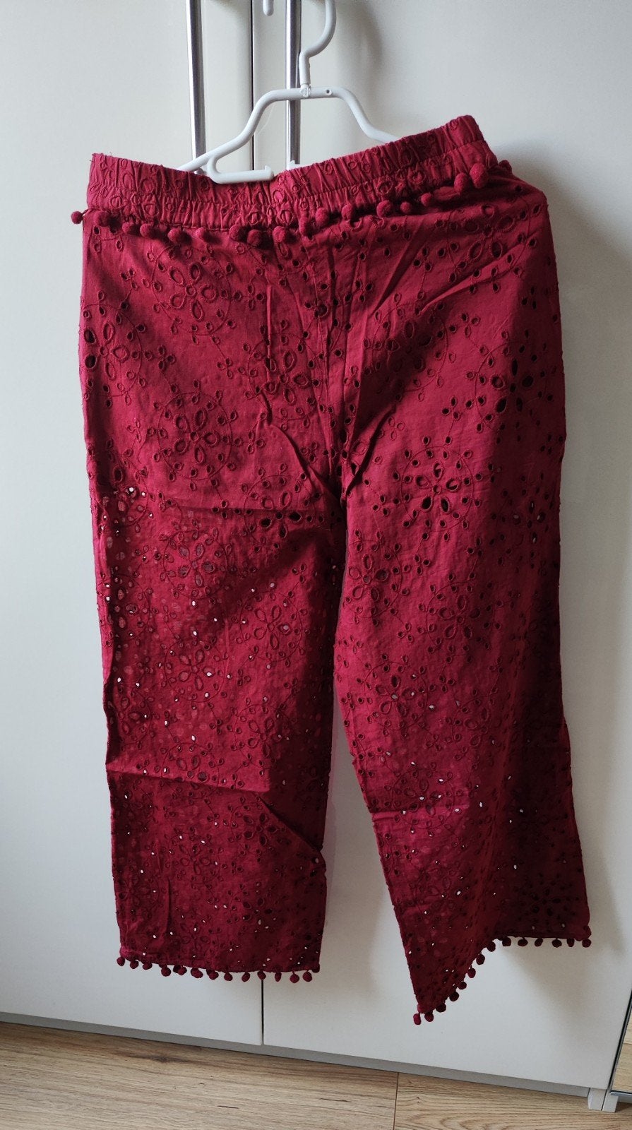 Rode moderne broek Maat XS Van Zara, Ophalen of Verzenden, Zo goed als nieuw, Maat 34 (XS) of kleiner, Lang