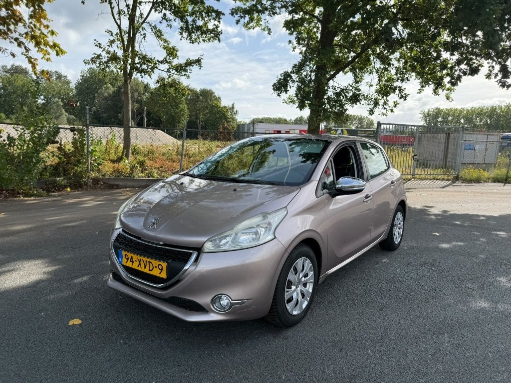 Peugeot 208 1.2 VTi 82PK 5D (102g) 2012 Grijs