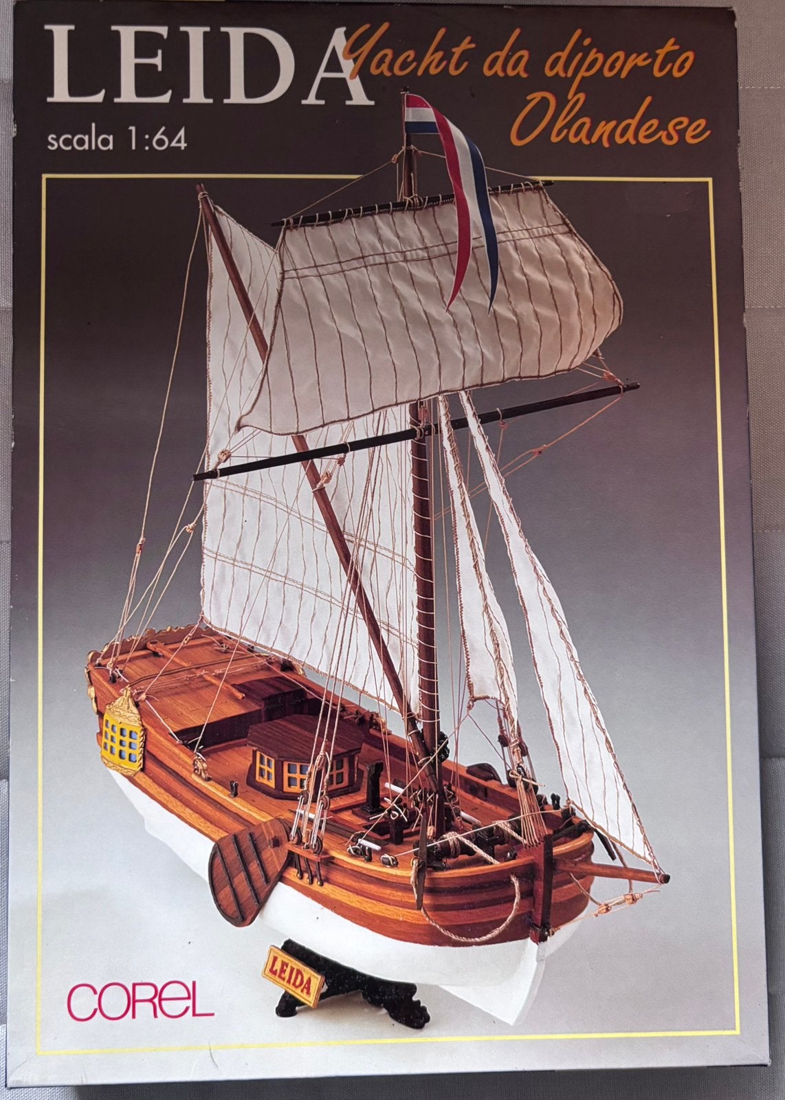 Originele Corel Leida, schaal 1:64., Ophalen, Zo goed als nieuw