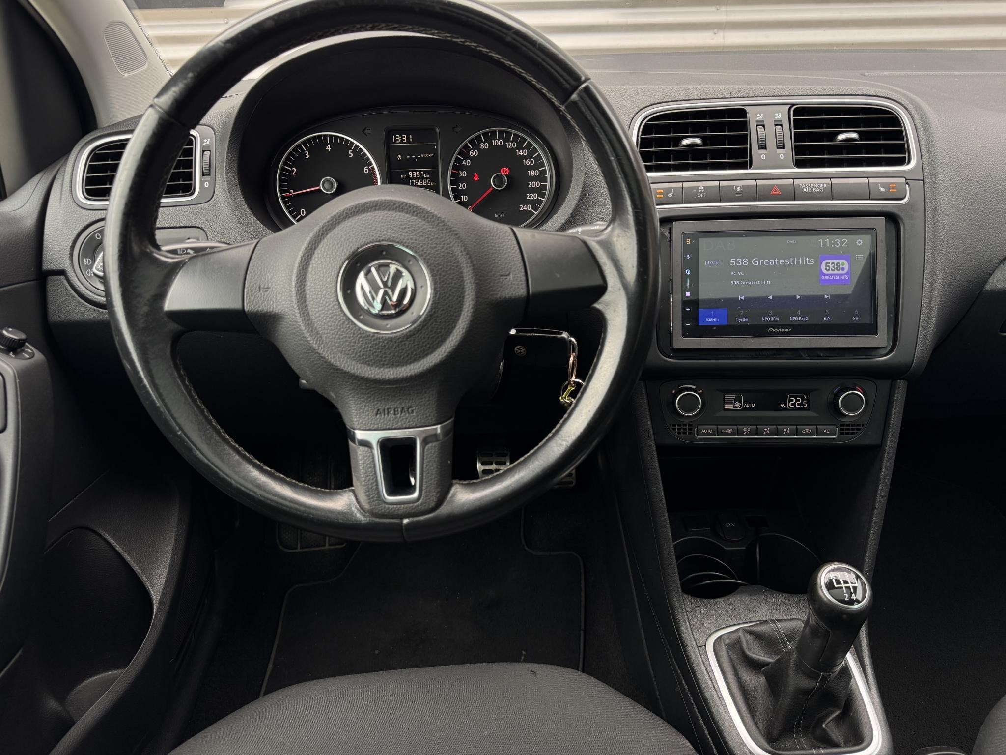 Volkswagen Polo 1.2-12V BlueMotion Trendline 1e Eigenaar|Pan, Voorwielaandrijving, Euro 5, 1198 cc, Zwart
