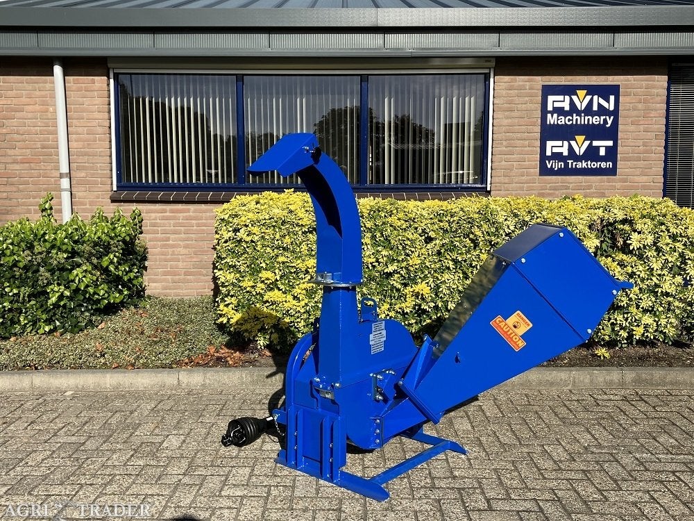 Degelijk gebouwde en eenvoudig te bedienen takkenversnippera, Info@vijntraktoren.nl, Handelsweg Noord 25, Ophalen of Verzenden