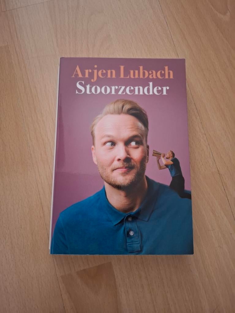 Arjan Lubach Stoorzender, Ophalen of Verzenden, Zo goed als nieuw