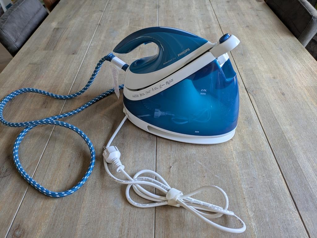 Philips PerfectCare Viva Stoomstrijkijzer GC7035/20, Ophalen of Verzenden, Zo goed als nieuw, Stoomreiniger