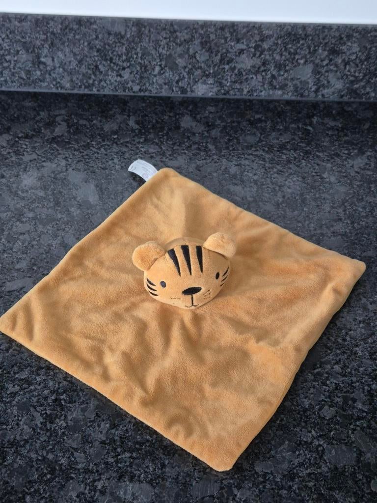 Kruidvat - Knuffeldoekje Tijger, Kinderen en Baby's, Speelgoed | Knuffels en Pluche, Ophalen of Verzenden, Nieuw, Overige typen
