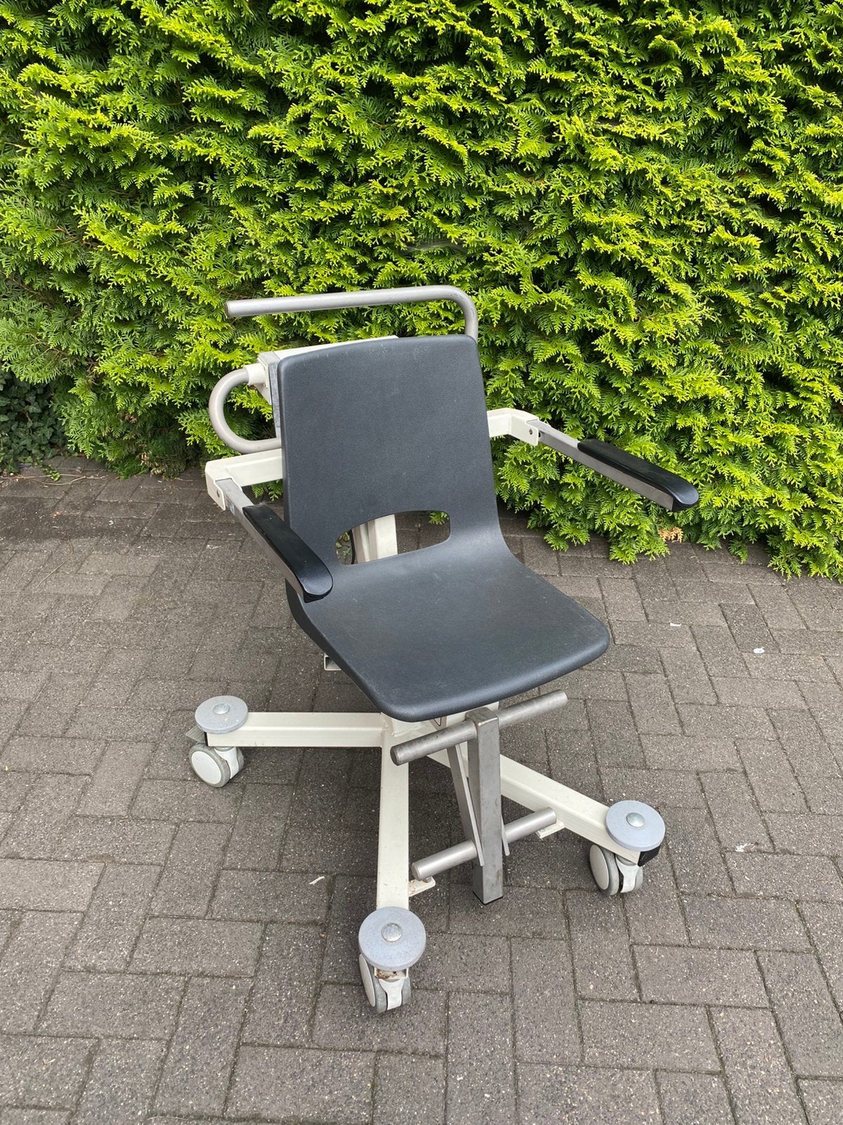 Weegstoel ( stoelweegschaal), Ophalen, Gebruikt